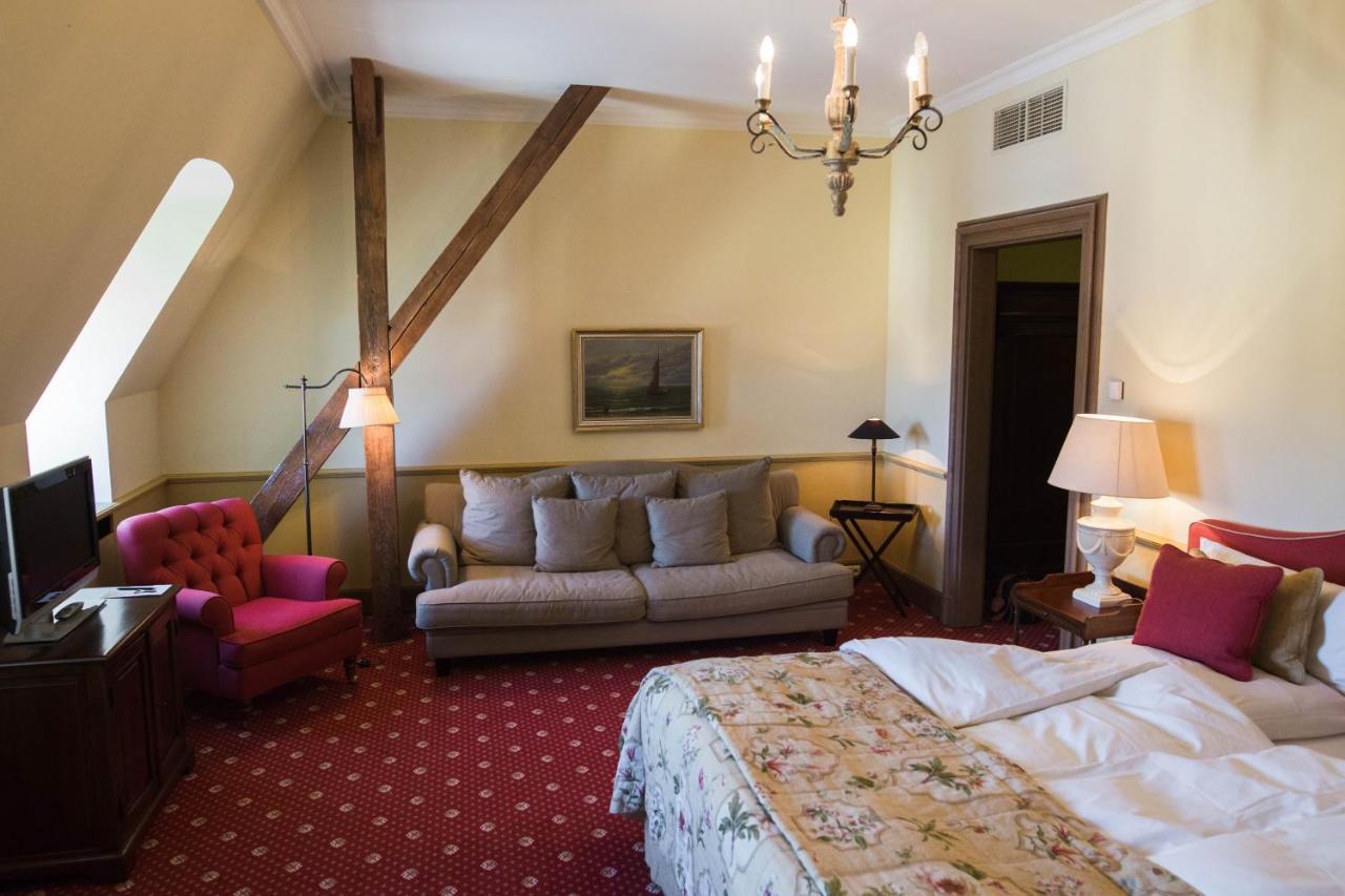 Hotel Chateau Bela Экстерьер фото