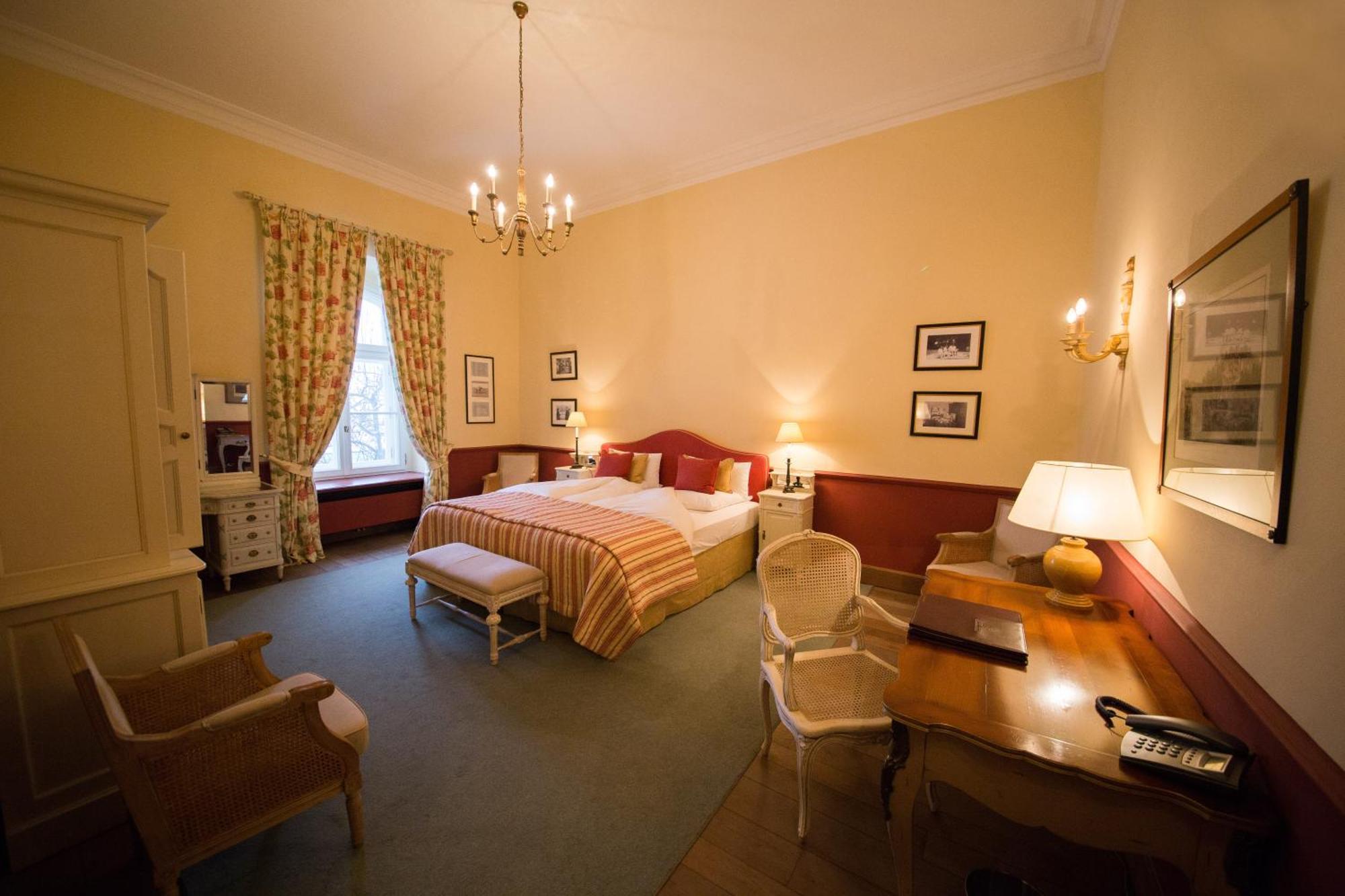 Hotel Chateau Bela Экстерьер фото